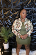 Load image into Gallery viewer, FLORAL PRINT CROP JACKET