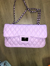 Load image into Gallery viewer, MEDIUM CLASSIC QUILTED BAGS